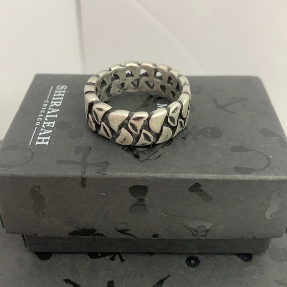 SHIRALEAH MAN Other - NWT SHIRALEAH CHICAGO MAN BLAK THORTON TIRE MARK RING SZ 9